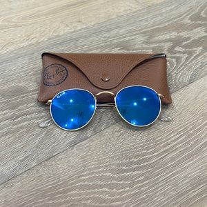 Blue raybans